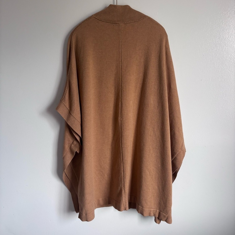 Banana Republic tan cotton blend cape poncho sweater size M/L - Picture 3 of 11